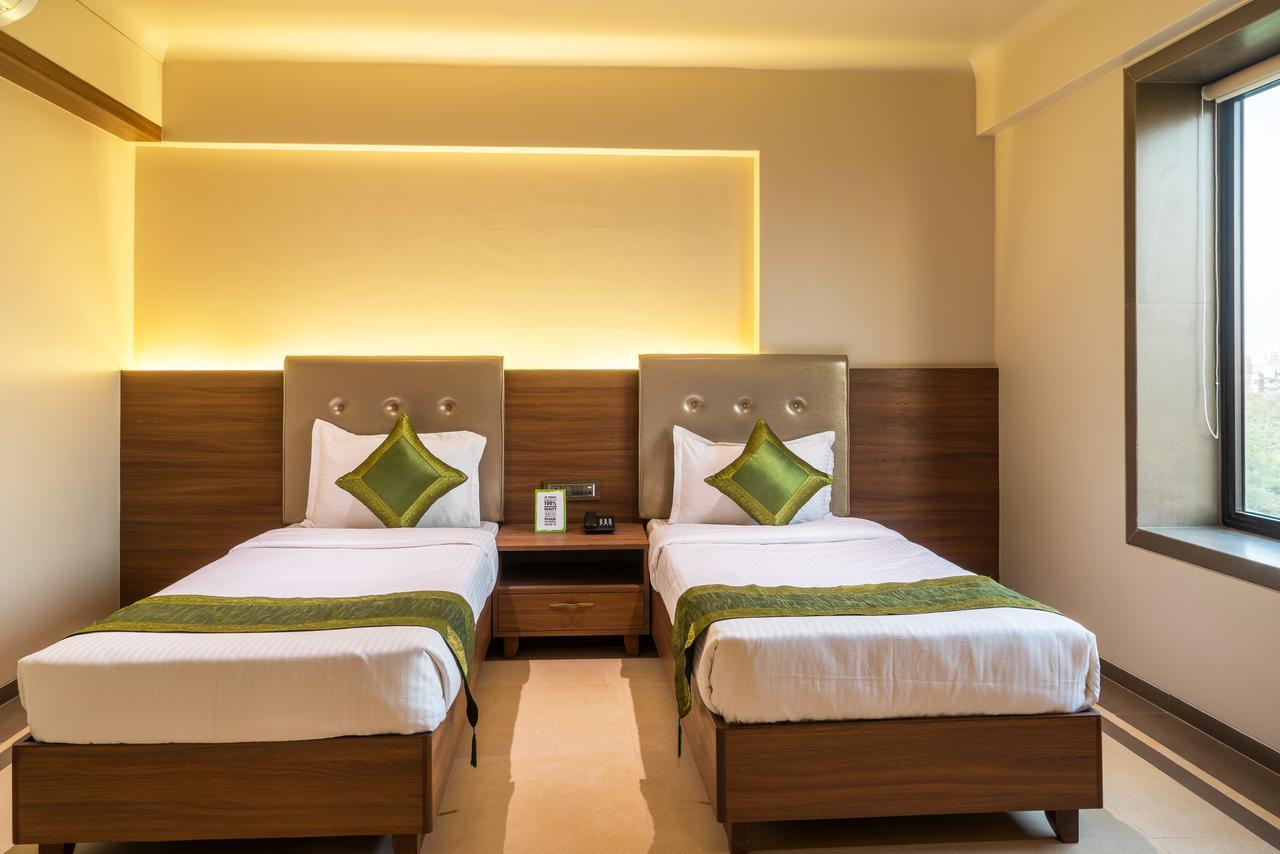 Hotel Treebo Olive Nest Mumbai Exterior foto