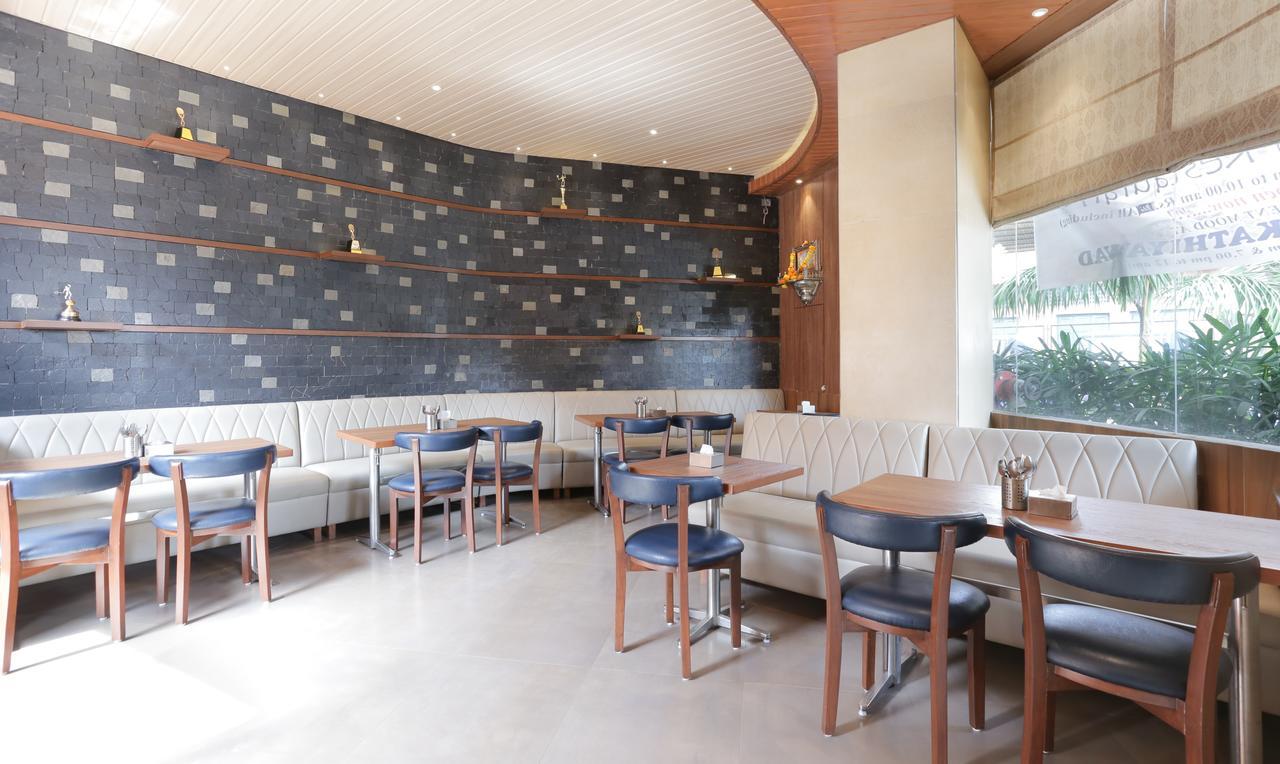 Hotel Treebo Olive Nest Mumbai Exterior foto