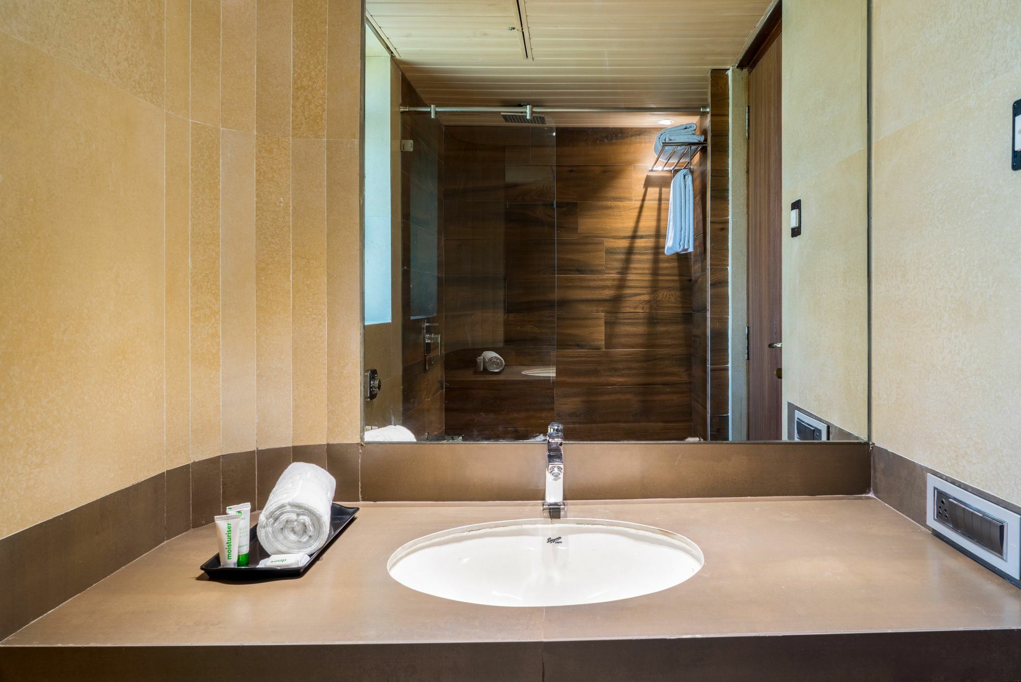 Hotel Treebo Olive Nest Mumbai Exterior foto